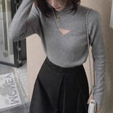 【新作早割11/18まで】デコルテスリットタートルニットトップス01537