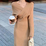 【新色追加！】【新作早割12/9まで】Vネックニットワンピース01306