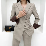 【新作早割3/3まで】配色アクセントストライプスーツ2点セット01583