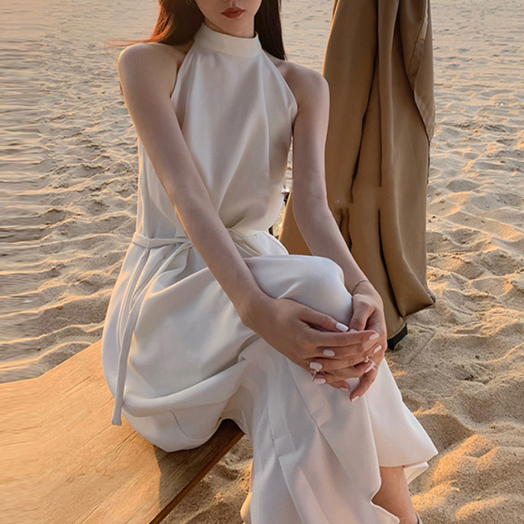 ホルターネックノースリーブワンピース00701 – Okia-official ホルターネックノースリーブワンピース00701 – Okia-official